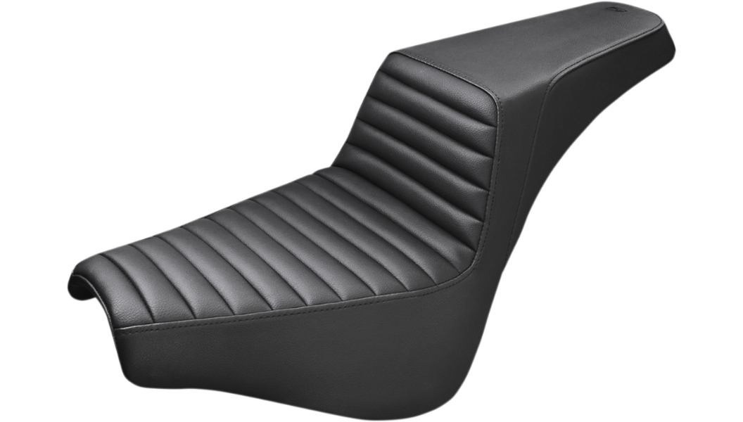 SADDLEMEN Street Bob Step-Up Seat - Front Tuck-n-Roll
